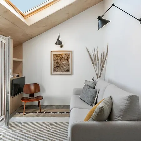 Mare Cheia: And Surf 2 Lejlighed *