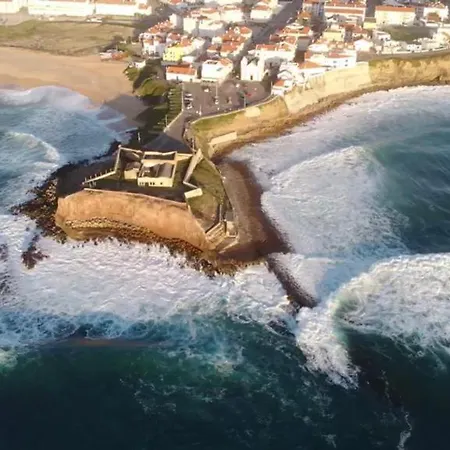 Mare Cheia: And Surf 2 *